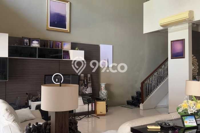 Hunian Mewah Dijual LT 450m2 di Sukolilo, Surabaya Hunian Mewah Dijual LT 450m2 di Sukolilo, Surabaya