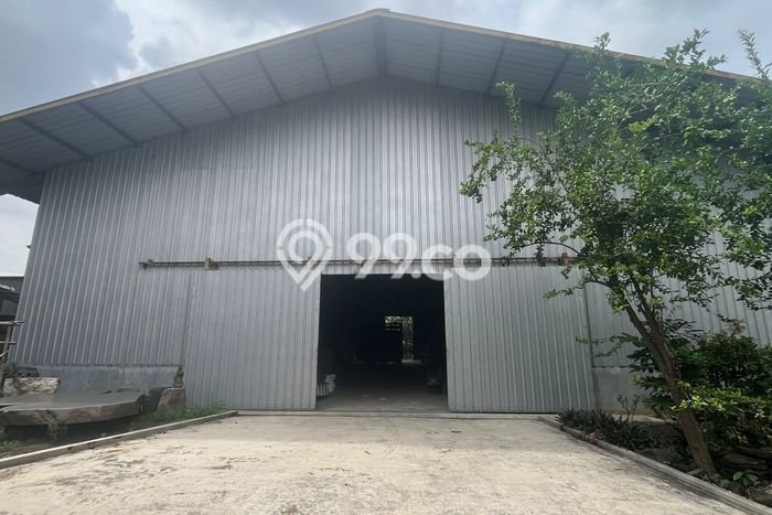 Gudang Dijual di Prime Area Surabaya Luas 1500m2 Gudang Dijual di Prime Area Surabaya Luas 1500m2