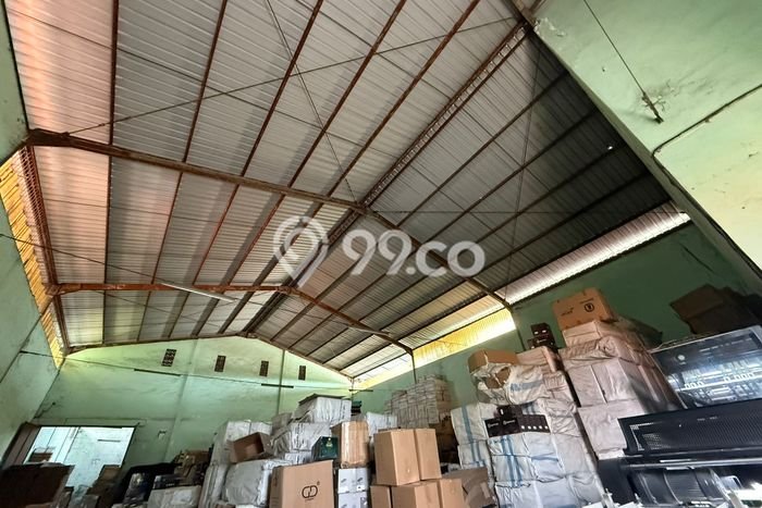 Gudang Dijual di Surabaya LT 906m2 & LB 700m2 Lokasi Terbaik! Gudang Dijual di Surabaya LT 906m2 & LB 700m2 Lokasi Terbaik!