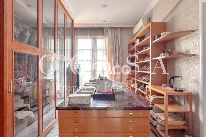Rumah Mewah Siap Huni LT 785m2 di Menteng, Jakarta Pusat Rumah Mewah Siap Huni LT 785m2 di Menteng, Jakarta Pusat