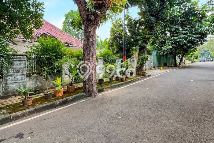 Kavling Tanah di Menteng Dijual Luas 644m2 Legalitas SHM Kavling Tanah di Menteng Dijual Luas 644m2 Legalitas SHM