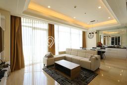 Hunian Apartemen Eksklusif untuk Dijual di Jakarta Selatan dengan 3 BR & 2 Kamar Mandi Hunian Apartemen Eksklusif untuk Dijual di Jakarta Selatan dengan 3 BR & 2 Kamar Mandi