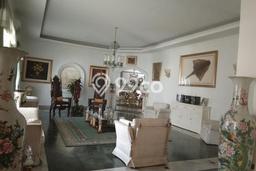 Ready to Use! Luxury House LT 1855m2 Desain Elegan di Kemang Ready to Use! Luxury House LT 1855m2 Desain Elegan di Kemang
