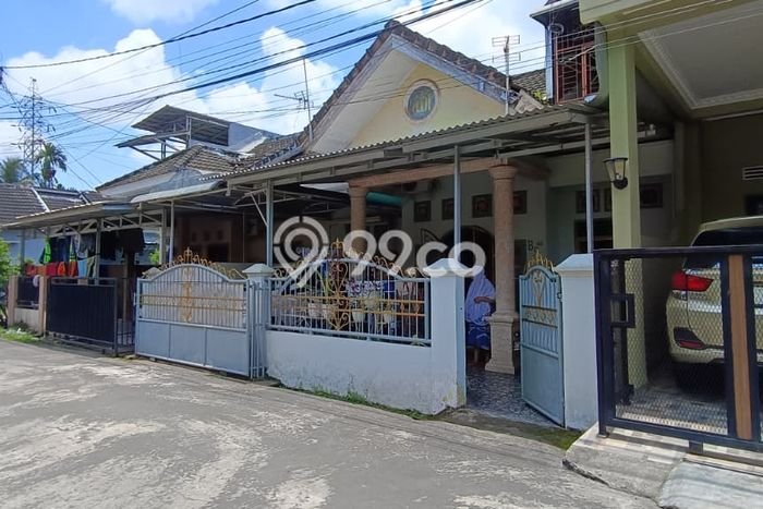 Jual Rumah Bagus Siap Huni LB 150m2 di Kalidoni, Palembang Jual Rumah Bagus Siap Huni LB 150m2 di Kalidoni, Palembang