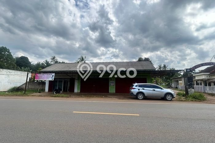Unit Ruko Dijual di Mataram Baru Lampung Timur Luas Tanah 583m2, Luas Bangunan 550m2 Unit Ruko Dijual di Mataram Baru Lampung Timur Luas Tanah 583m2, Luas Bangunan 550m2