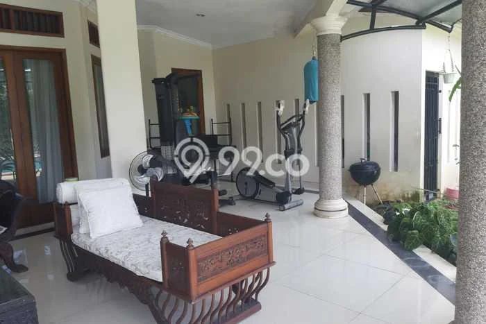 Rumah Eksklusif Dijual LT 717m2 di Cinere, Depok Rumah Eksklusif Dijual LT 717m2 di Cinere, Depok