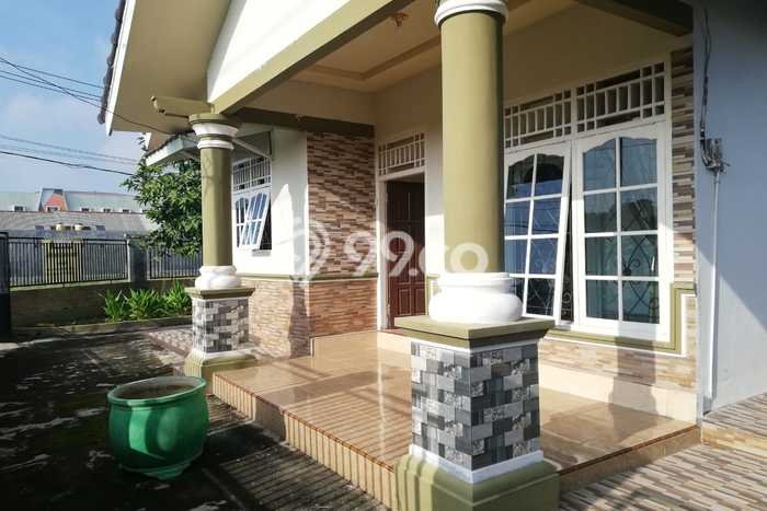 Rumah Strategis Modern Lb 140m2 di Metro Pusat, Metro Rumah Strategis Modern Lb 140m2 di Metro Pusat, Metro