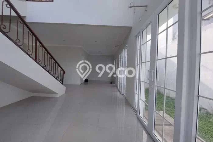 Jual Rumah Bagus Siap Huni LB 161m2 di Ilir Barat I, Palembang Jual Rumah Bagus Siap Huni LB 161m2 di Ilir Barat I, Palembang