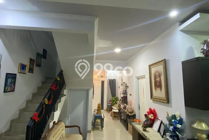 Dijual Cepat Rumah Bagus Siap Huni LB 180m2 di Cipayung, Jakarta Timur Dijual Cepat Rumah Bagus Siap Huni LB 180m2 di Cipayung, Jakarta Timur