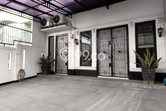 Dijual Cepat Rumah Favorit Siap Huni LB 300m2 di Kemuning, Palembang Dijual Cepat Rumah Favorit Siap Huni LB 300m2 di Kemuning, Palembang