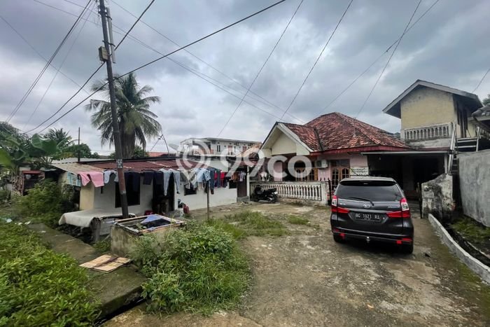 Jual Rumah Strategis Bagus Punya 4 KT di Plaju Palembang SHM Jual Rumah Strategis Bagus Punya 4 KT di Plaju Palembang SHM
