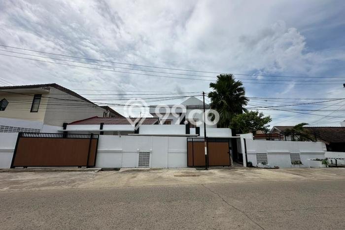 Jual Rumah Favorit Siap Huni LB 200m2 di Talang Kelapa, Banyuasin Jual Rumah Favorit Siap Huni LB 200m2 di Talang Kelapa, Banyuasin