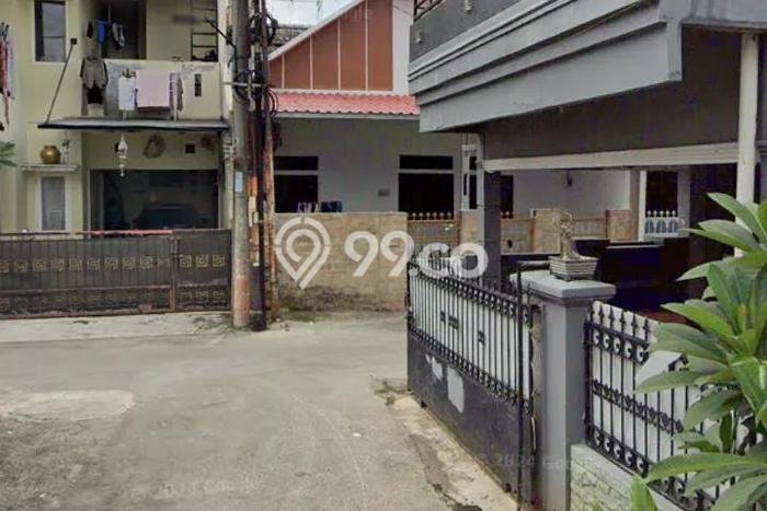 Dijual Rumah Strategis Bagus Punya 3 KT di Cilodong Depok SHM Dijual Rumah Strategis Bagus Punya 3 KT di Cilodong Depok SHM