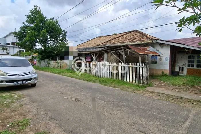 Lahan untuk Dijual di Bukit Kecil Palembang Luas 726m2 Lahan untuk Dijual di Bukit Kecil Palembang Luas 726m2