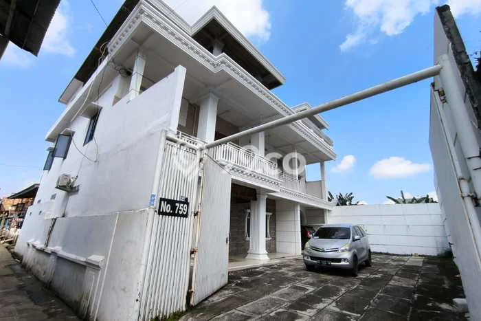 Rumah Modern Cantik 5 Kamar Siap Huni di Ilir Barat II Rumah Modern Cantik 5 Kamar Siap Huni di Ilir Barat II