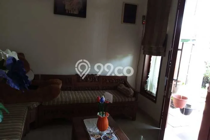 Dijual Hunian Rumah Terawat 5 KT di Sukmajaya, Depok Dijual Hunian Rumah Terawat 5 KT di Sukmajaya, Depok