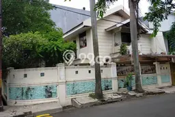 Siap Huni Rumah Mewah 4 Kamar di Kelapa Gading Dekat ke Mana Pun Siap Huni Rumah Mewah 4 Kamar di Kelapa Gading Dekat ke Mana Pun