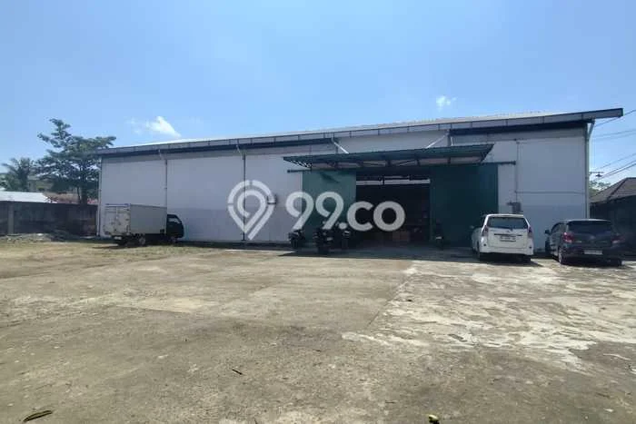 Gudang untuk disewa di Talang Kelapa punya LT 1565m2 & LB 650m2 harga sewa kompetitif Gudang untuk disewa di Talang Kelapa punya LT 1565m2 & LB 650m2 harga sewa kompetitif