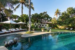 B02 Dijual Villa Tepi Pantai Dengan Guest House di Dencarik, Lovina Buleleng B02 Dijual Villa Tepi Pantai Dengan Guest House di Dencarik, Lovina Buleleng