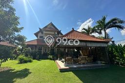 T05 Dijual Rumah Dua Lantai Dengan Taman Di Kalisada, Seririt, Buleleng T05 Dijual Rumah Dua Lantai Dengan Taman Di Kalisada, Seririt, Buleleng