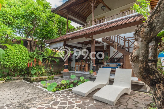 DIJUAL! Vila Kawasan , Luas 550m2m², Posisi Strategis DIJUAL! Vila Kawasan , Luas 550m2m², Posisi Strategis
