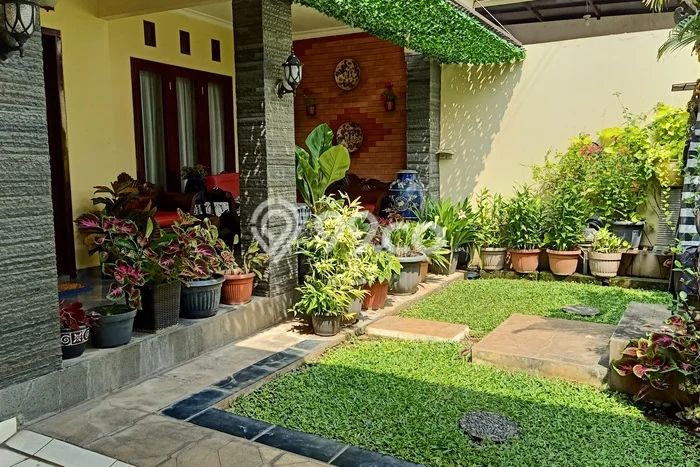 Disewakan! Rumah 4 Kamar Tidur &
4 Kamar Mandi di Galaxy, Bekasi Disewakan! Rumah 4 Kamar Tidur &
4 Kamar Mandi di Galaxy, Bekasi