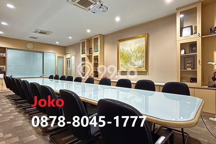 Unit Kantor Dijual di Jakarta Selatan LT 1815m2 & LB 1640m2 Unit Kantor Dijual di Jakarta Selatan LT 1815m2 & LB 1640m2