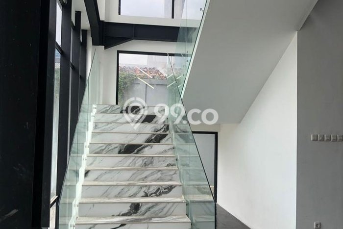 Dijual! Kantor di Rawa Belong Jakarta Barat LT 2826m2 / LB 2550m2 Kawasan Strategis Dijual! Kantor di Rawa Belong Jakarta Barat LT 2826m2 / LB 2550m2 Kawasan Strategis