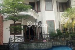 Rumah Mewah Area Senopati, Kebayoran Baru, Jakarta Selatan Rumah Mewah Area Senopati, Kebayoran Baru, Jakarta Selatan