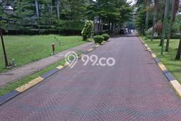 Tanah Dijual Lokasi Strategis di Jakarta Selatan dengan Luas 560m2 Tanah Dijual Lokasi Strategis di Jakarta Selatan dengan Luas 560m2