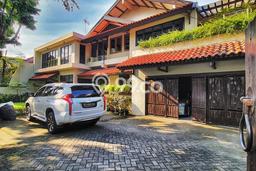 For Sale! Premium House LT 595m2 Desain Modern di Pejaten For Sale! Premium House LT 595m2 Desain Modern di Pejaten