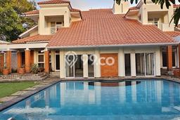 Ready to Use! Luxury House LT 1493m2 Desain Elegan di Pondok Indah Ready to Use! Luxury House LT 1493m2 Desain Elegan di Pondok Indah