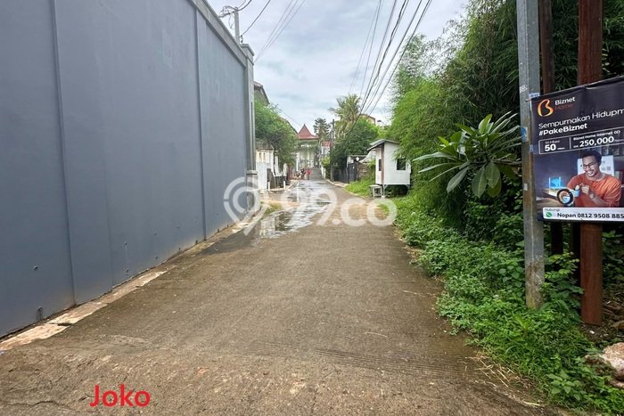 Tanah Dijual Lokasi Strategis di Jakarta Selatan dengan Luas 2035m2 Tanah Dijual Lokasi Strategis di Jakarta Selatan dengan Luas 2035m2