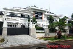 Jual Rumah Mewah Elegan Dengan View Cantik di Cibubur, Jakarta Timur Jual Rumah Mewah Elegan Dengan View Cantik di Cibubur, Jakarta Timur