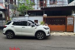Siap Huni Hunian Elit 4 Kamar di Tanah Abang Dekat ke Mana Pun Siap Huni Hunian Elit 4 Kamar di Tanah Abang Dekat ke Mana Pun