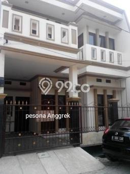 For Sale Rumah 5 Kamar Lokasi Strategis Bagus dan Strategis di Bekasi Utara For Sale Rumah 5 Kamar Lokasi Strategis Bagus dan Strategis di Bekasi Utara