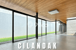 Rumah Lingkungan Asri di Cilandak, Jakarta Selatan, Luas 406m² Bangunan 270m² Rumah Lingkungan Asri di Cilandak, Jakarta Selatan, Luas 406m² Bangunan 270m²