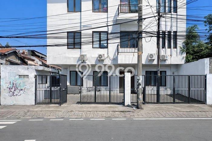 Cocok Untuk Investasi! For Sale Kost di Kramat 36 Kamar Cocok Untuk Investasi! For Sale Kost di Kramat 36 Kamar