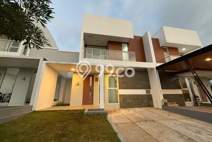 Lokasi terbaik! Rumah siap pakai dikontrakkan di Semarang Barat LB 220m2 Lokasi terbaik! Rumah siap pakai dikontrakkan di Semarang Barat LB 220m2