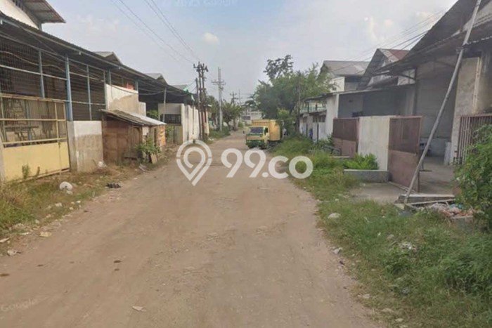 Disewakan Gudang di Kawasan Ramai Kaligawe Luas 1100m2 Disewakan Gudang di Kawasan Ramai Kaligawe Luas 1100m2