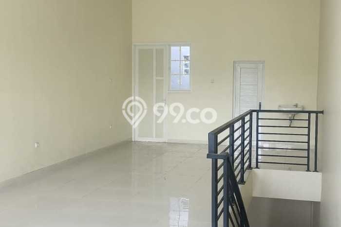 Area Ramai! Ruko Dijual di Semarang Utara untuk Bisnis Luas Bangunan 306m2 Area Ramai! Ruko Dijual di Semarang Utara untuk Bisnis Luas Bangunan 306m2