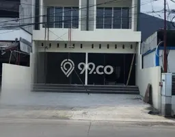 Area Ramai! Ruko Dijual di Semarang Utara untuk Bisnis Luas Bangunan 306m2 Area Ramai! Ruko Dijual di Semarang Utara untuk Bisnis Luas Bangunan 306m2