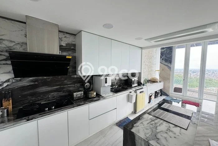 Rumah Luxury Modern Tanpa Renovasi di Sambiroto Semarang Rumah Luxury Modern Tanpa Renovasi di Sambiroto Semarang