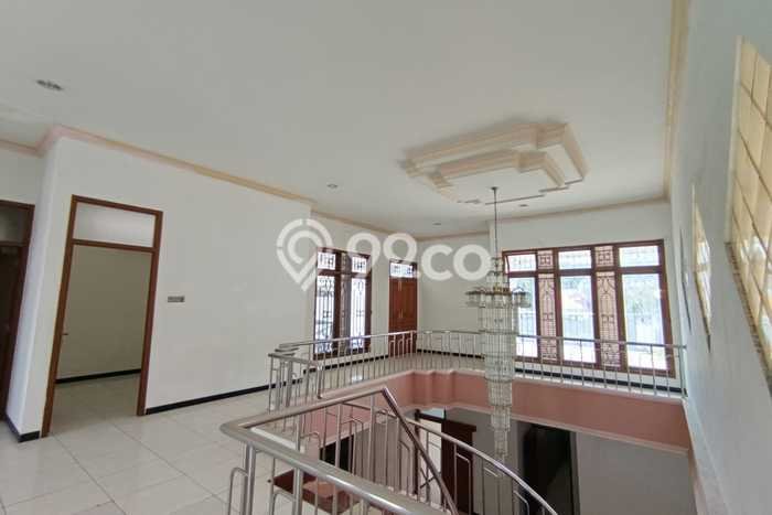 Disewakan Hunian Konsep Modern di Semarang Tengah Semarang dengan 4 KT Disewakan Hunian Konsep Modern di Semarang Tengah Semarang dengan 4 KT