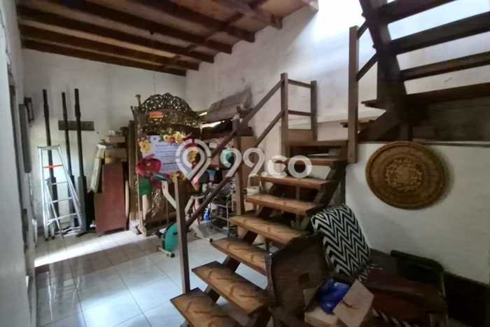 Siap Huni Rumah Mewah 3 Kamar di Semarang Selatan Dekat ke Mana Pun Siap Huni Rumah Mewah 3 Kamar di Semarang Selatan Dekat ke Mana Pun