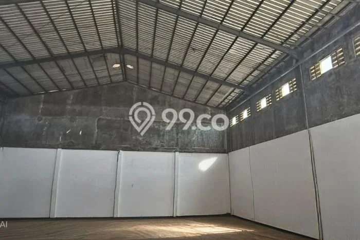 Unit Gudang Disewakan di Kaligawe di Area Ramai & Strategis Unit Gudang Disewakan di Kaligawe di Area Ramai & Strategis