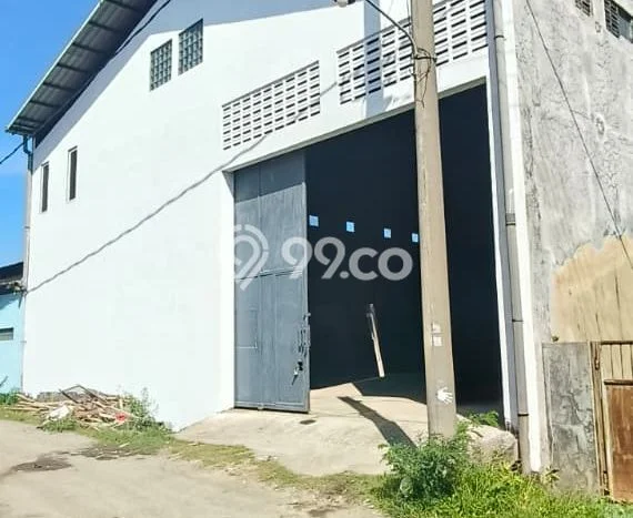 Unit Gudang Disewakan di Kaligawe di Area Ramai & Strategis Unit Gudang Disewakan di Kaligawe di Area Ramai & Strategis