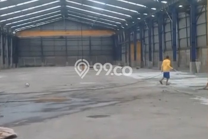 AREA PROSPEKTIF! Gudang di Pinang, Luas 2750m², Sentra Bisnis AREA PROSPEKTIF! Gudang di Pinang, Luas 2750m², Sentra Bisnis
