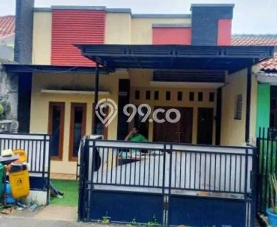 Disewakan Rumah Harga Terjangkau di Jombang Tangerang Punya 3 Kamar Tidur Disewakan Rumah Harga Terjangkau di Jombang Tangerang Punya 3 Kamar Tidur