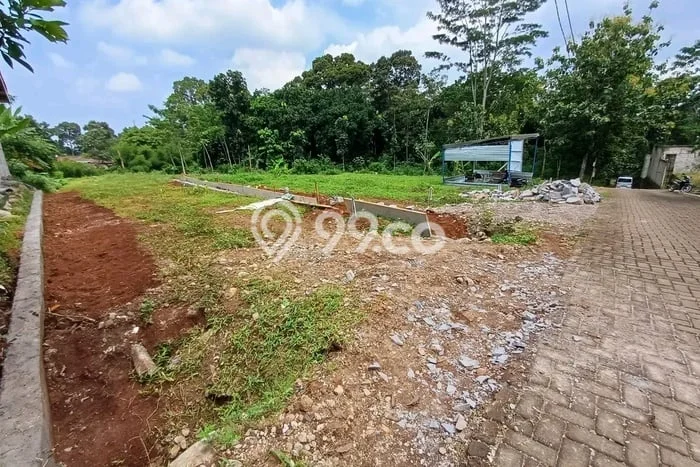 Kavling Tanah di Gunung Pati Dijual Luas 120m2 Legalitas SHM Kavling Tanah di Gunung Pati Dijual Luas 120m2 Legalitas SHM
